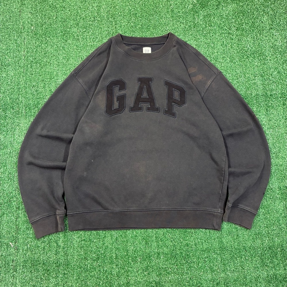 Vintage‎ 2000's Faded Black GAP Crewneck Sweatshirt
